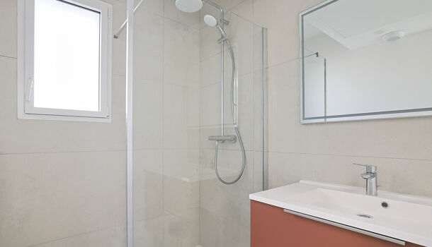 Appartement 4 pièces  à vendre Hyères 83400