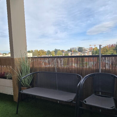 Appartement 5 pièces 282500 €