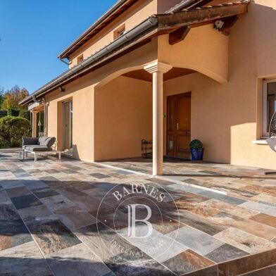 Maison 7 pièces 1090000 €