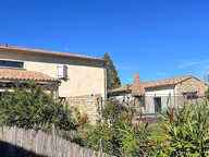 A vendre, Ensemble immobilier proposant 3 gîtes entièrement équipés, prêts à poursuivre une activité locative très rentable. — photo 3