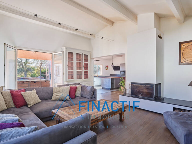Maison Plain-pied 172 m2 + Dépendance 38 m2 - Terrain 2035 m2 - Piscine - Calme - — photo 1