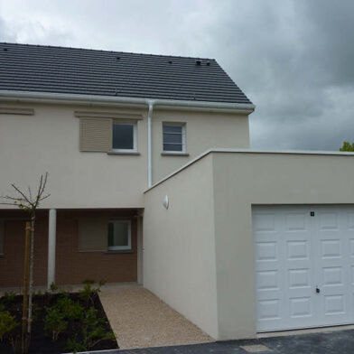 Maison 4 pièces 1070 €