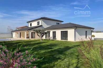 Maison 7 pièces 575000 €