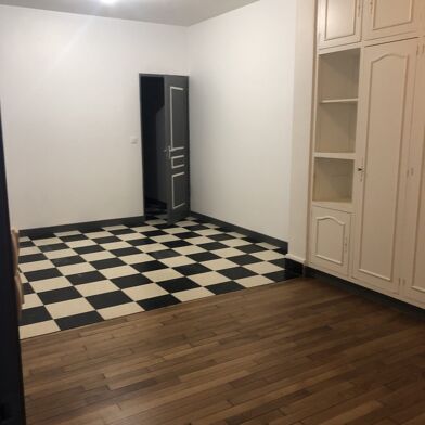 Maison 4 pièces 776 €