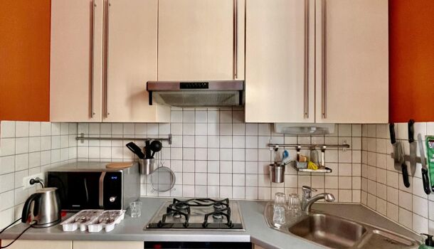 Villa / Maison 4 pièces  à louer Marseille 6eme 13006