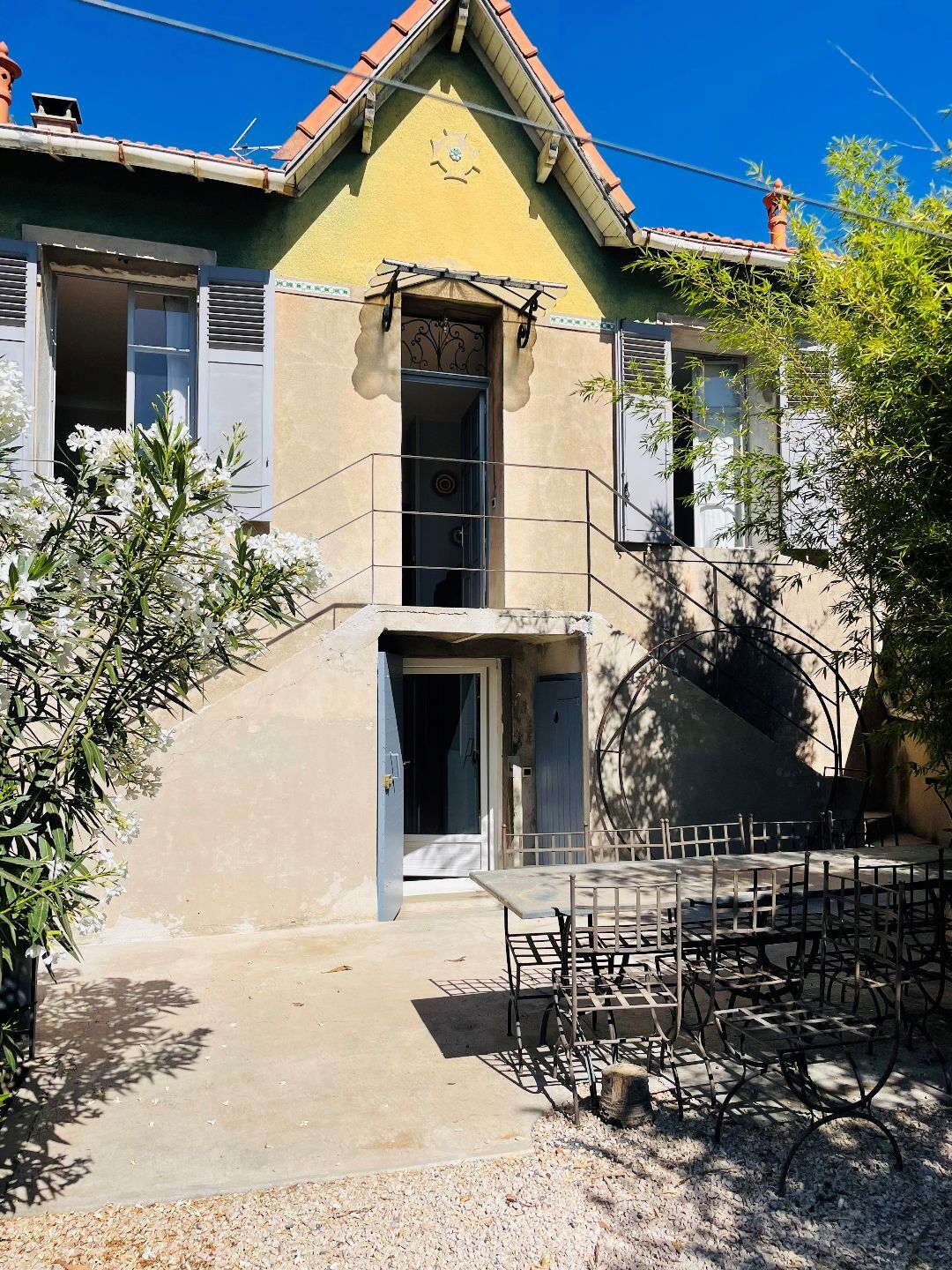 Villa / Maison  T4 à louer Marseille 6eme 13006