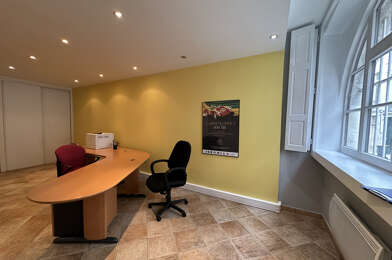 Commerce  219000 €