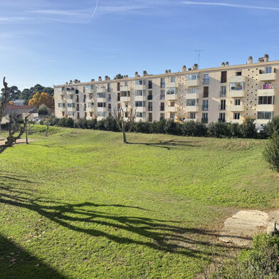 Appartement 4 pièces 210000 €