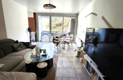 GRAND APPARTEMENT F5 AU PREMIER ETAGE A APT — photo du bien