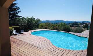 Maison 7 Pièces 220 m² à vendre à Rochefort-du-Gard (30650)