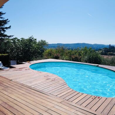 Maison 7 pièces 945000 €