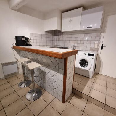 Appartement 1 pièces 580 €