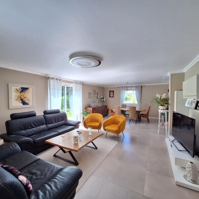 Maison 5 pièces 364000 €