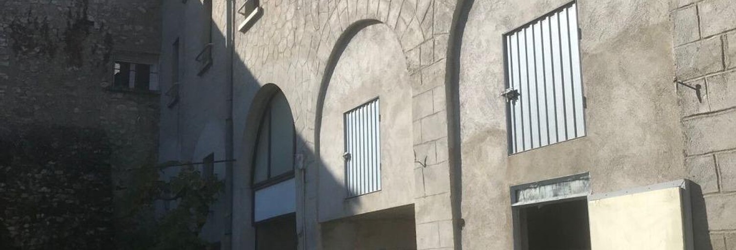 Maison 8 Pièces 200 m² à vendre à Saint-Victor-de-Malcap (30500)