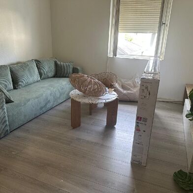 Maison 5 pièces 680 €