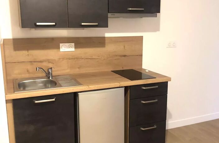 Appartement Laval 2 pièce(s) 45.66 m2 — photo 2
