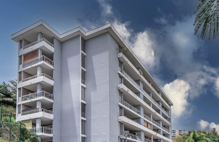FORT DE FRANCE / Beau et spacieux T3 vue belle dégagée — photo 2
