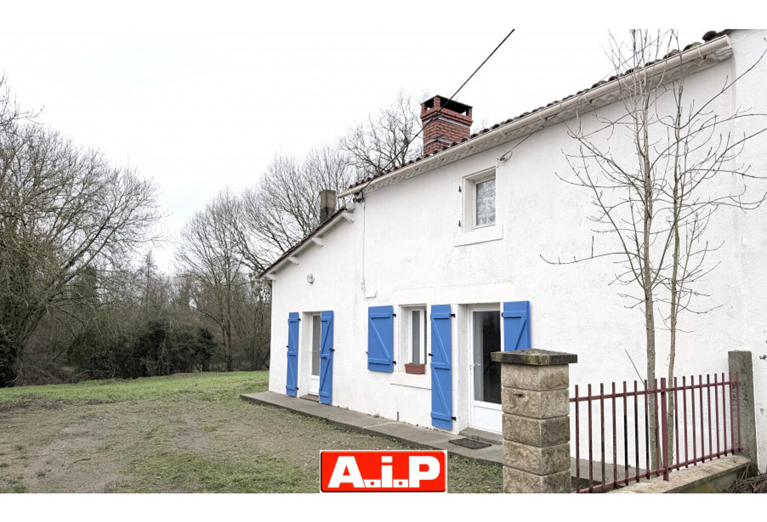 Vente maison 5 pièces 100 m² Saint-Maurice-le-Girard (85390) — photo 1