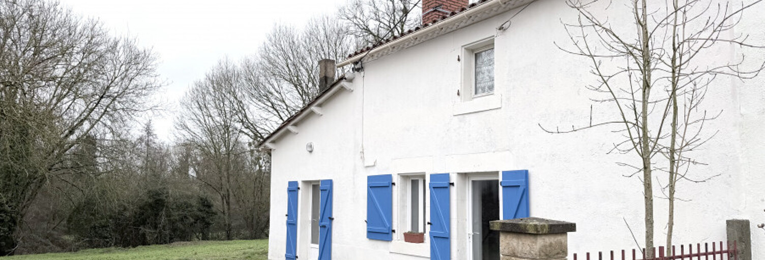 Maison 5 Pièces 100 m² à vendre à Saint-Maurice-le-Girard (85390)