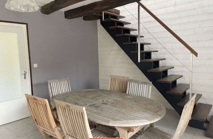 Vente maison 5 pièces 100 m² Saint-Maurice-le-Girard (85390) — photo 3