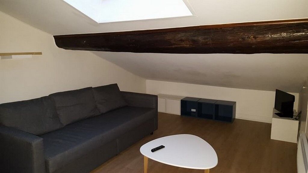 Location T2 40 m² à Lyon 9 850 ¤ CC /mois