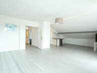 ANGLET -PROCHE CINQ CANTONS APPARTEMENT T4 - DERNIER ETAGE DEUX TERRASSES - PARKING - CAVE — photo 3