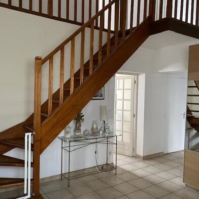 Maison 8 pièces 349000 €