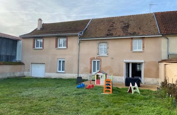 Maison de Village 5 chambres et jardin clos — photo 3