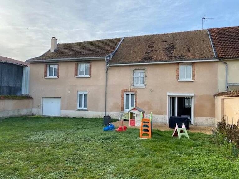 Maison de Village 5 chambres et jardin clos — photo 1