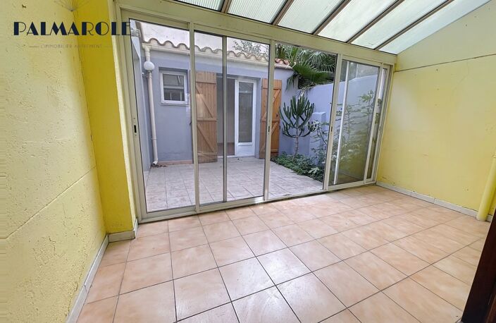 Perpignan les remparts jolie maison de ville type 4 + garage — photo 2