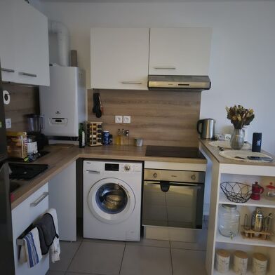 Appartement 2 pièces 592 €