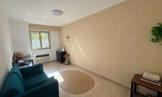 Commerce  56 m² à louer à Nice (06100)