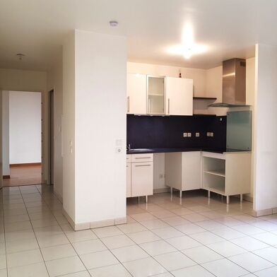 Appartement 2 pièces 829 €