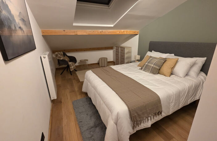 T5  133.40   m2  Châtel Opportunité rare — photo 3