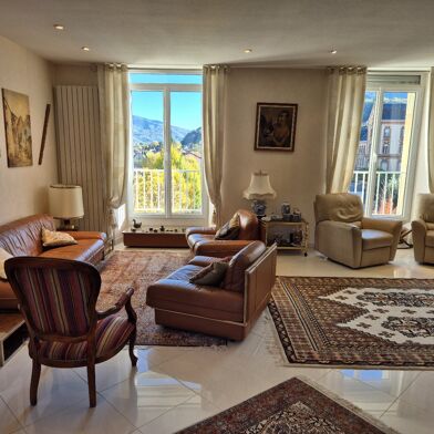 Appartement 4 pièces 340000 €