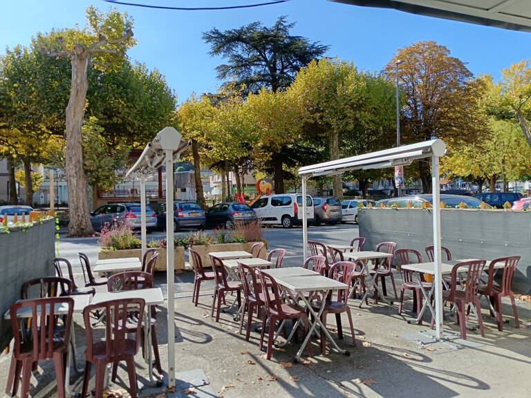 Restaurant — photo 1