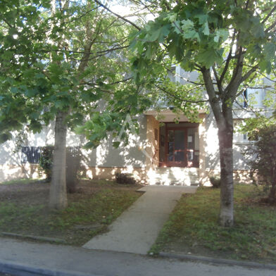 Appartement 3 pièces 87400 €