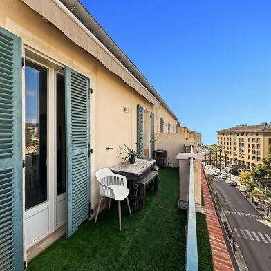 Appartement 4 pièces 1390 €