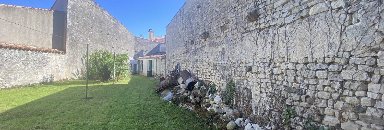 Maison 5 Pièces 113 m² à vendre à L'Houmeau (17137)