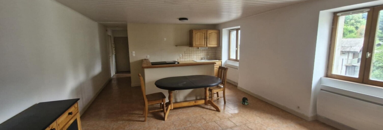 Appartement 2 Pièces 50 m² à vendre à Saint-Étienne-de-Cuines (73130)