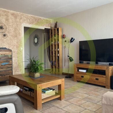 Appartement 4 pièces 225000 €