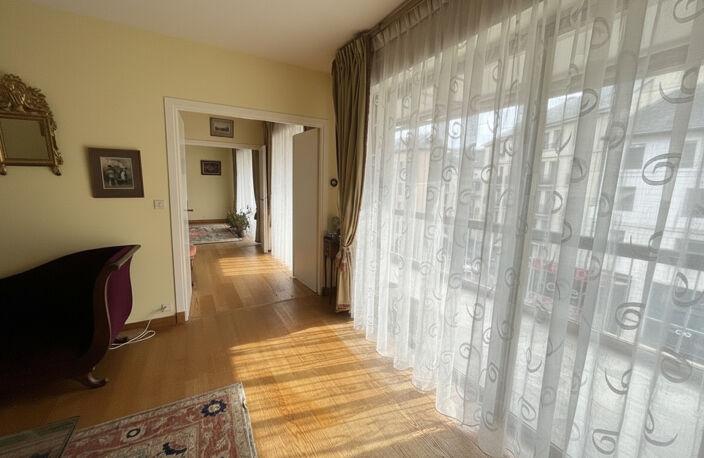 À vendre   Superbe appartement 7 pièces de 160 m2   Haut de l’Avenue Victor Hugo — photo 4