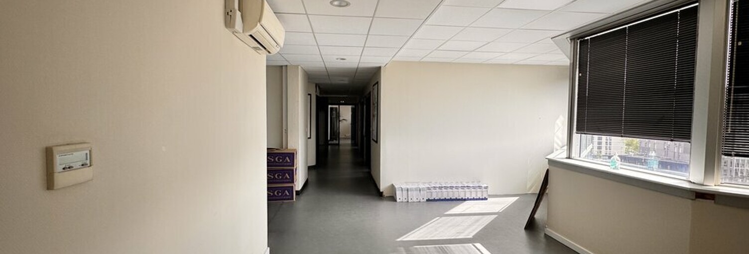 Bureau  597 m² à vendre à Tours (37000)