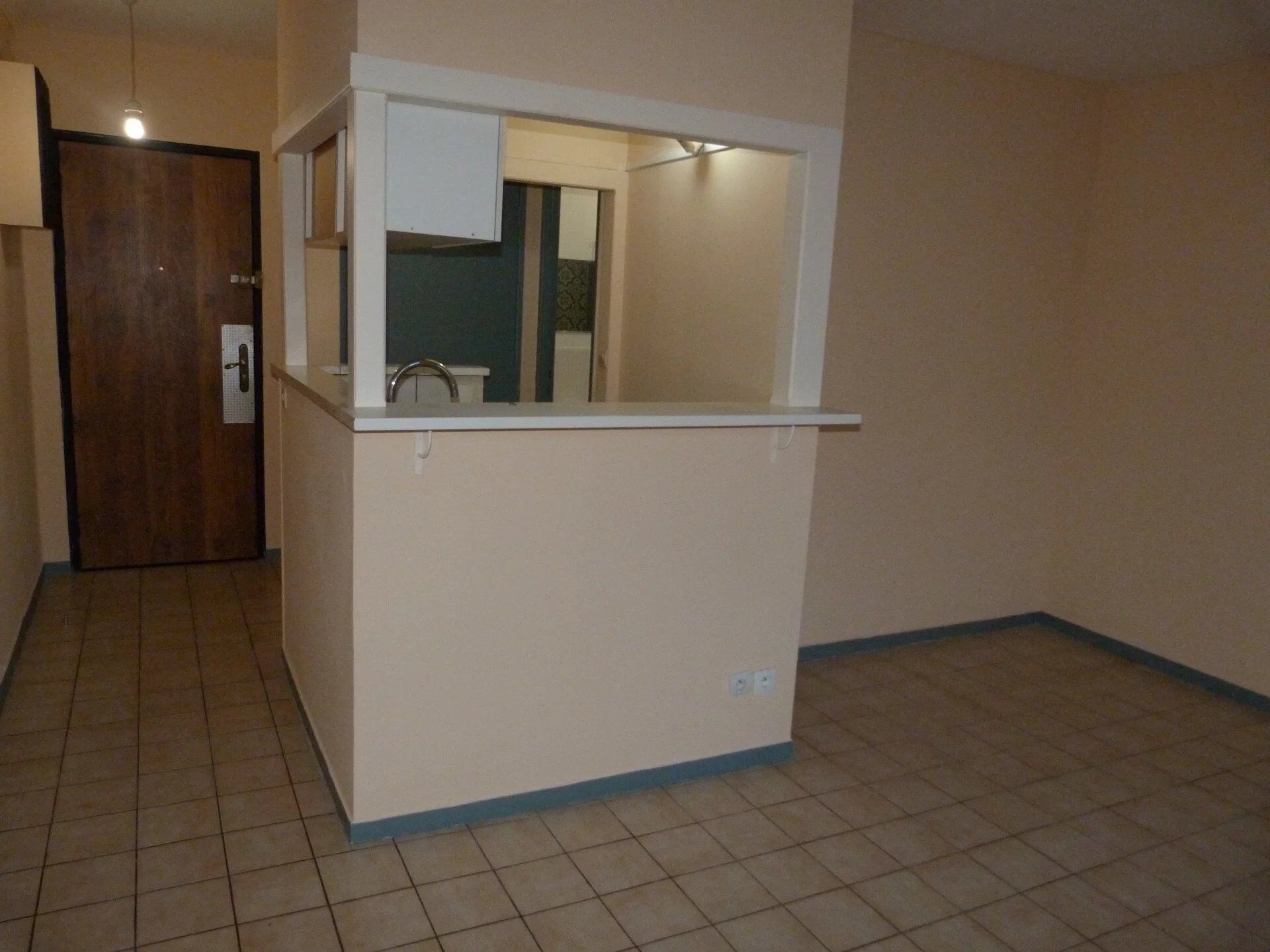 Appartement 1 pièce 26 m² · à Vierzon · 26 m² · 27 000 €