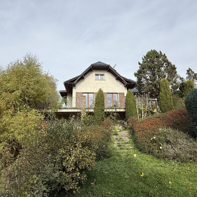 Maison 8 pièces 299000 €