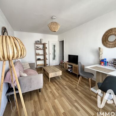 Appartement 3 pièces 107000 €