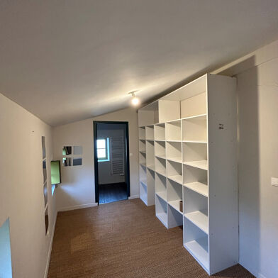 Appartement 4 pièces 644 €
