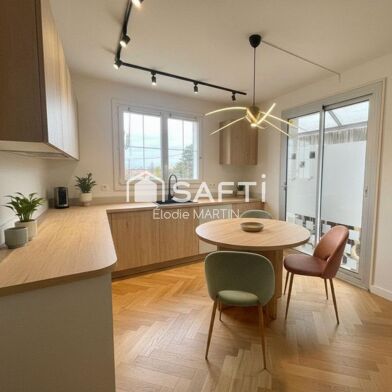 Maison 7 pièces 426000 €