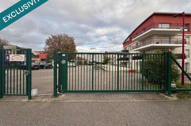 Appartement 5 pièces 304000 €
