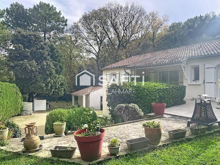 Propriété d'exception,167 m² environ  Terrain 5 730 m²  7 pièces  4 chambres — photo 1